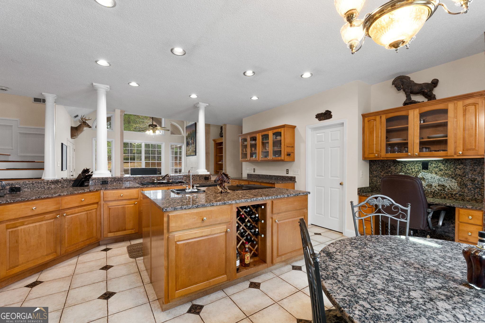 228 Indian Creek Road