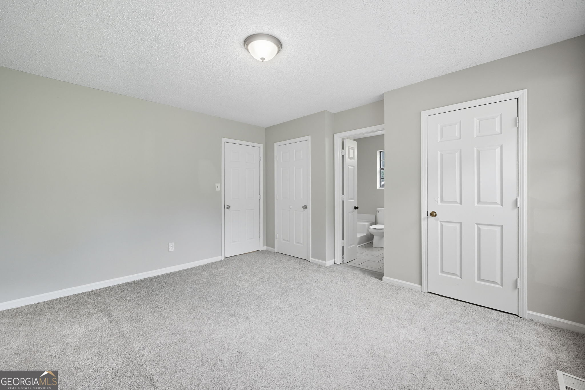 109 Mayflower Circle