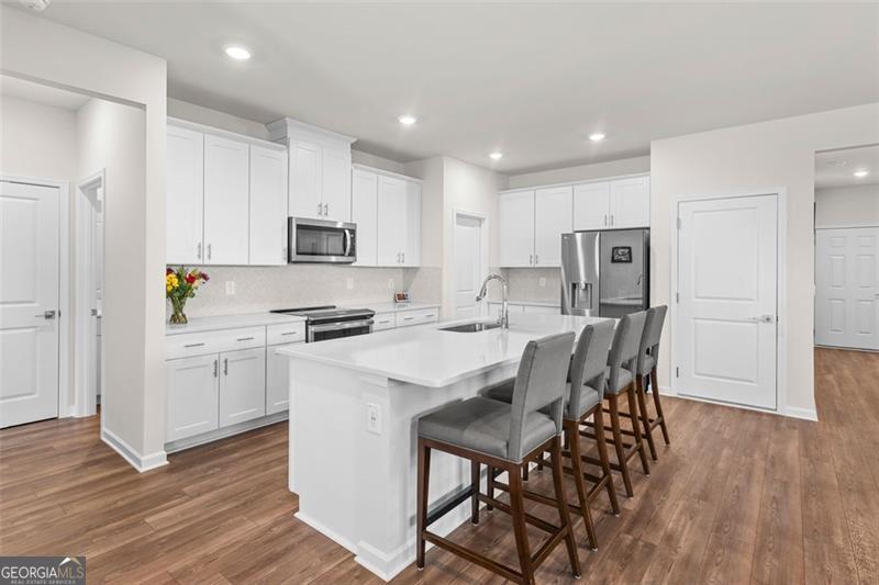 2401 Canning View Avenue