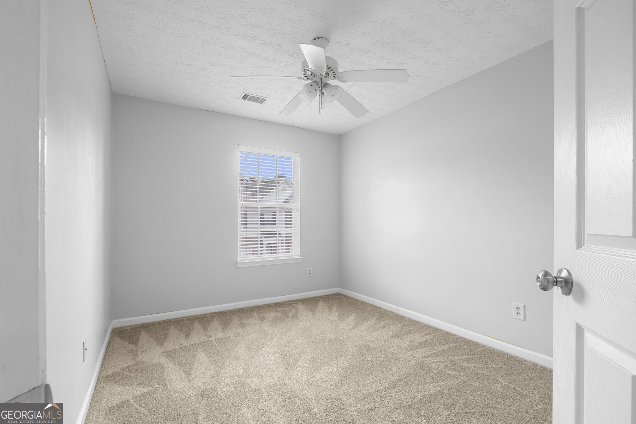 1261 Birkhall Drive