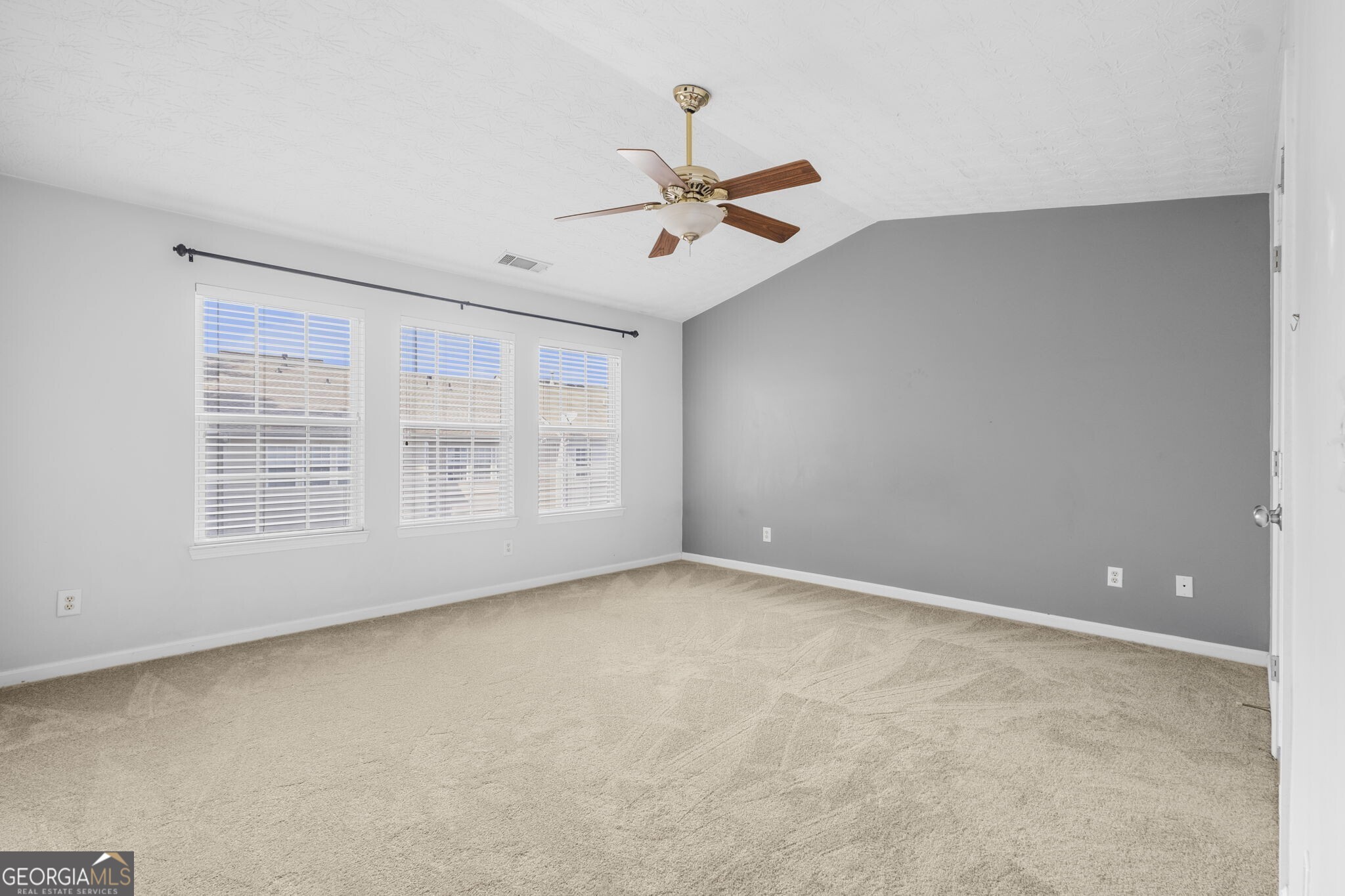 1261 Birkhall Drive