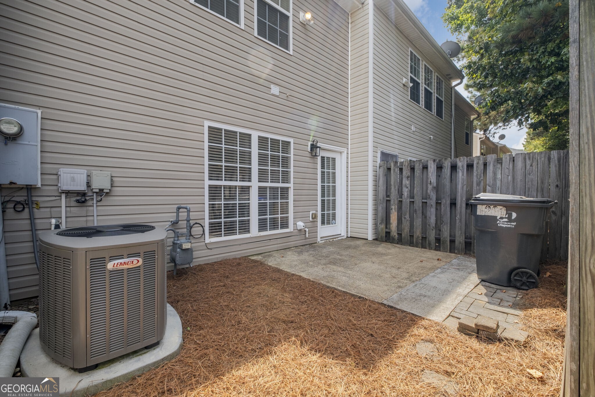 1261 Birkhall Drive