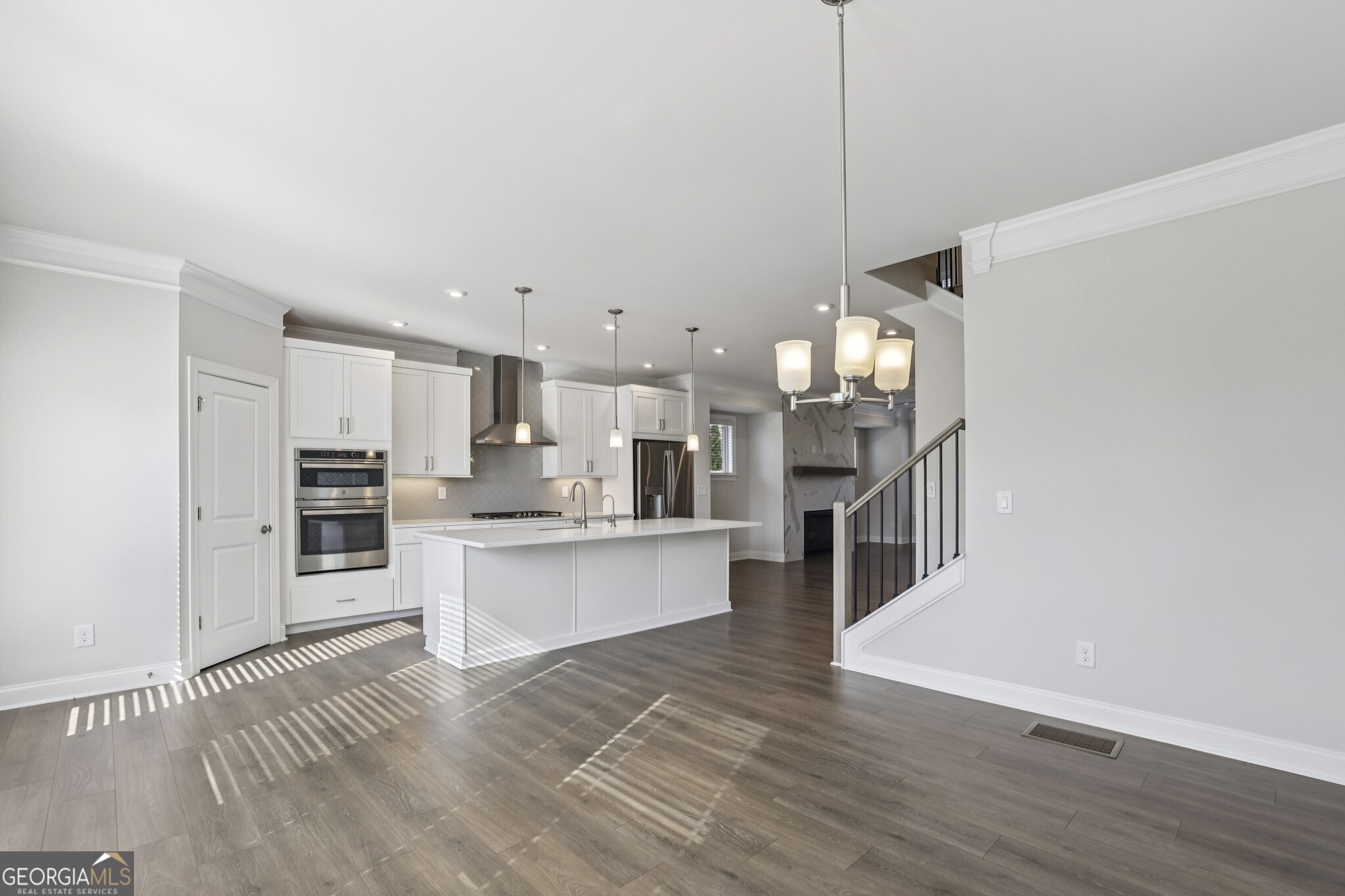 2530 Clairebrooke Bend