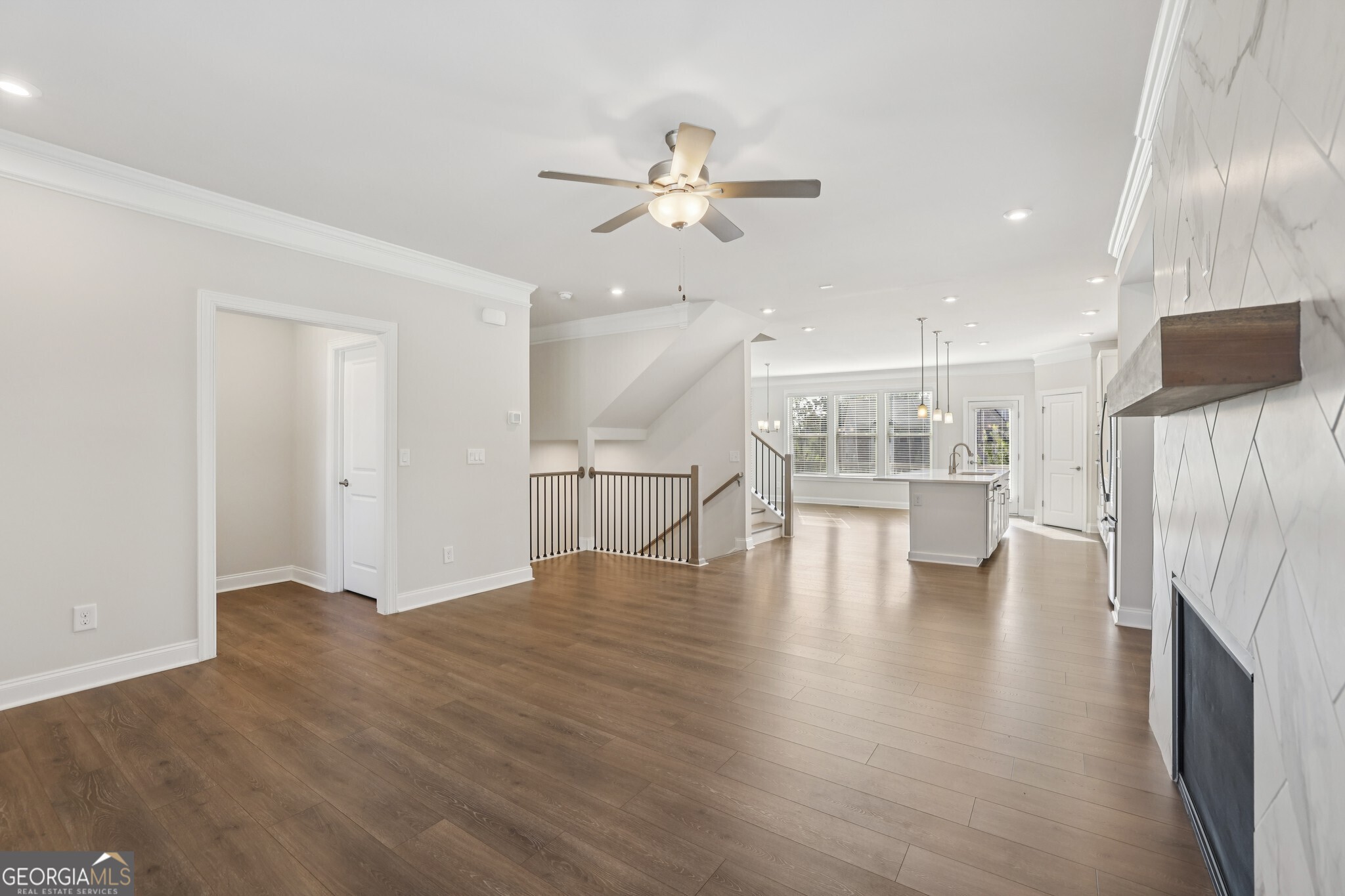 2530 Clairebrooke Bend