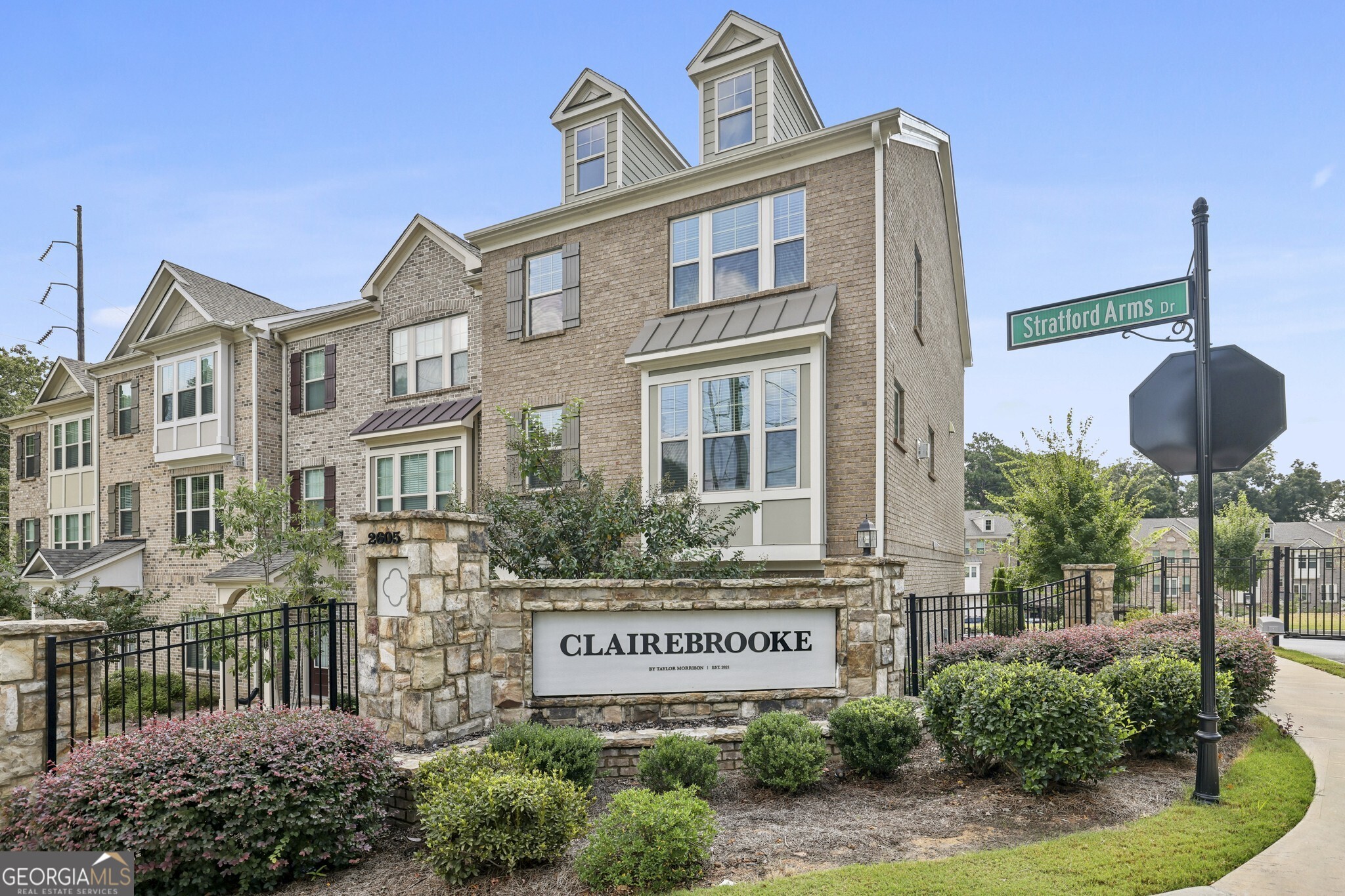 2530 Clairebrooke Bend