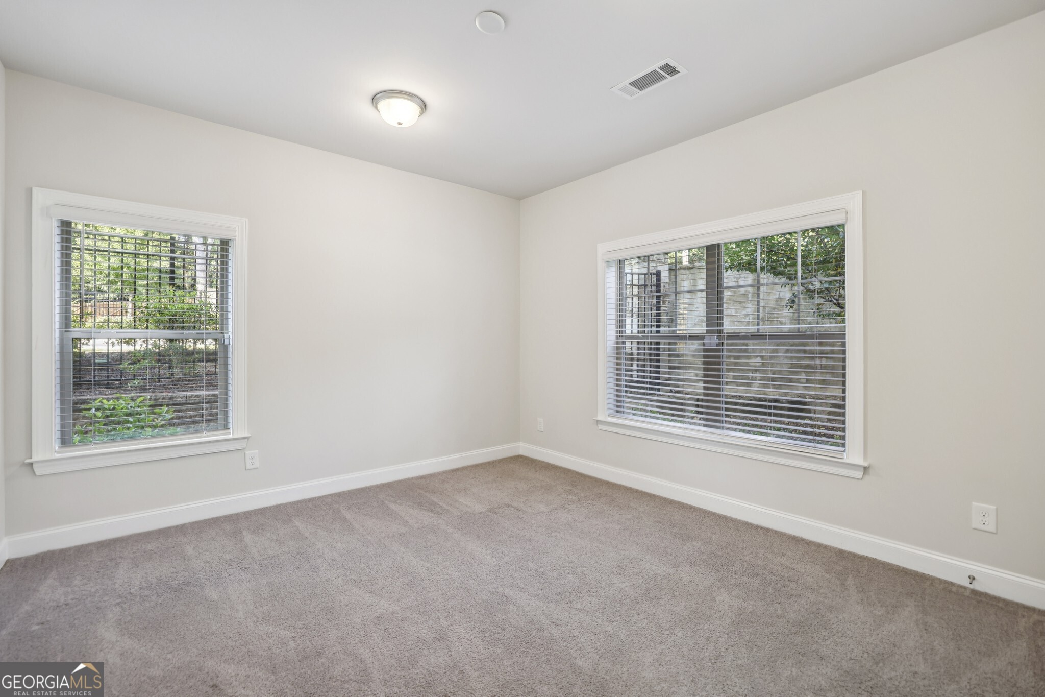 2530 Clairebrooke Bend