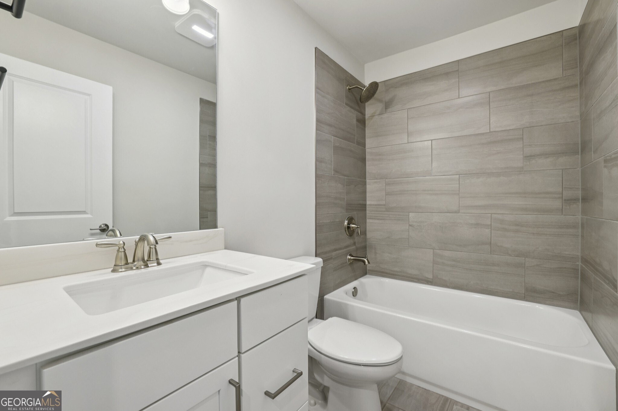 2530 Clairebrooke Bend