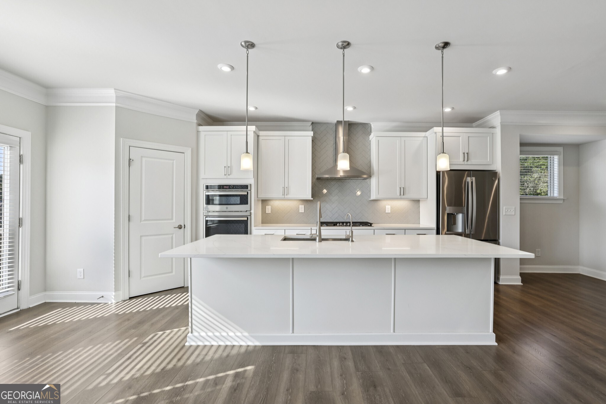 2530 Clairebrooke Bend