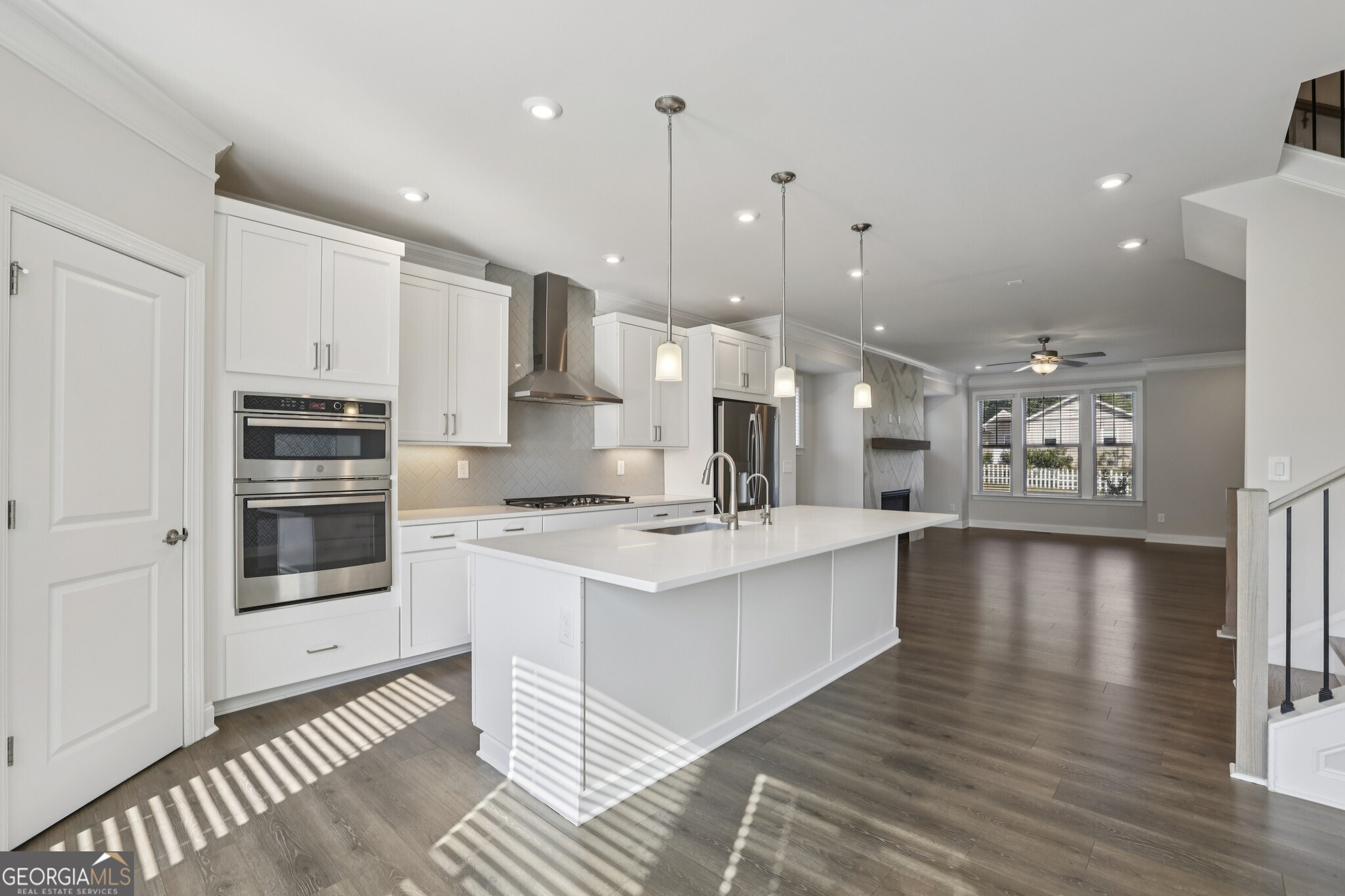 2530 Clairebrooke Bend