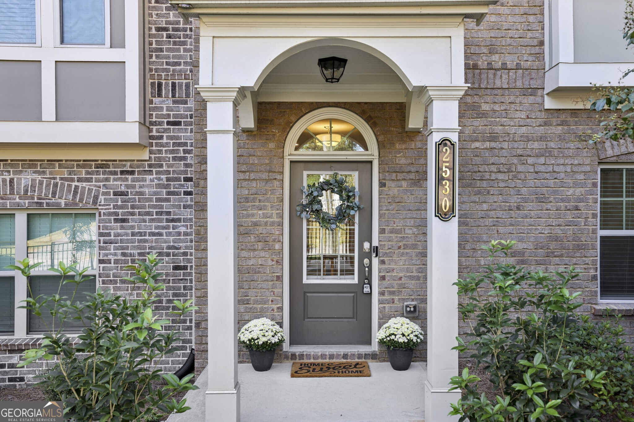 2530 Clairebrooke Bend