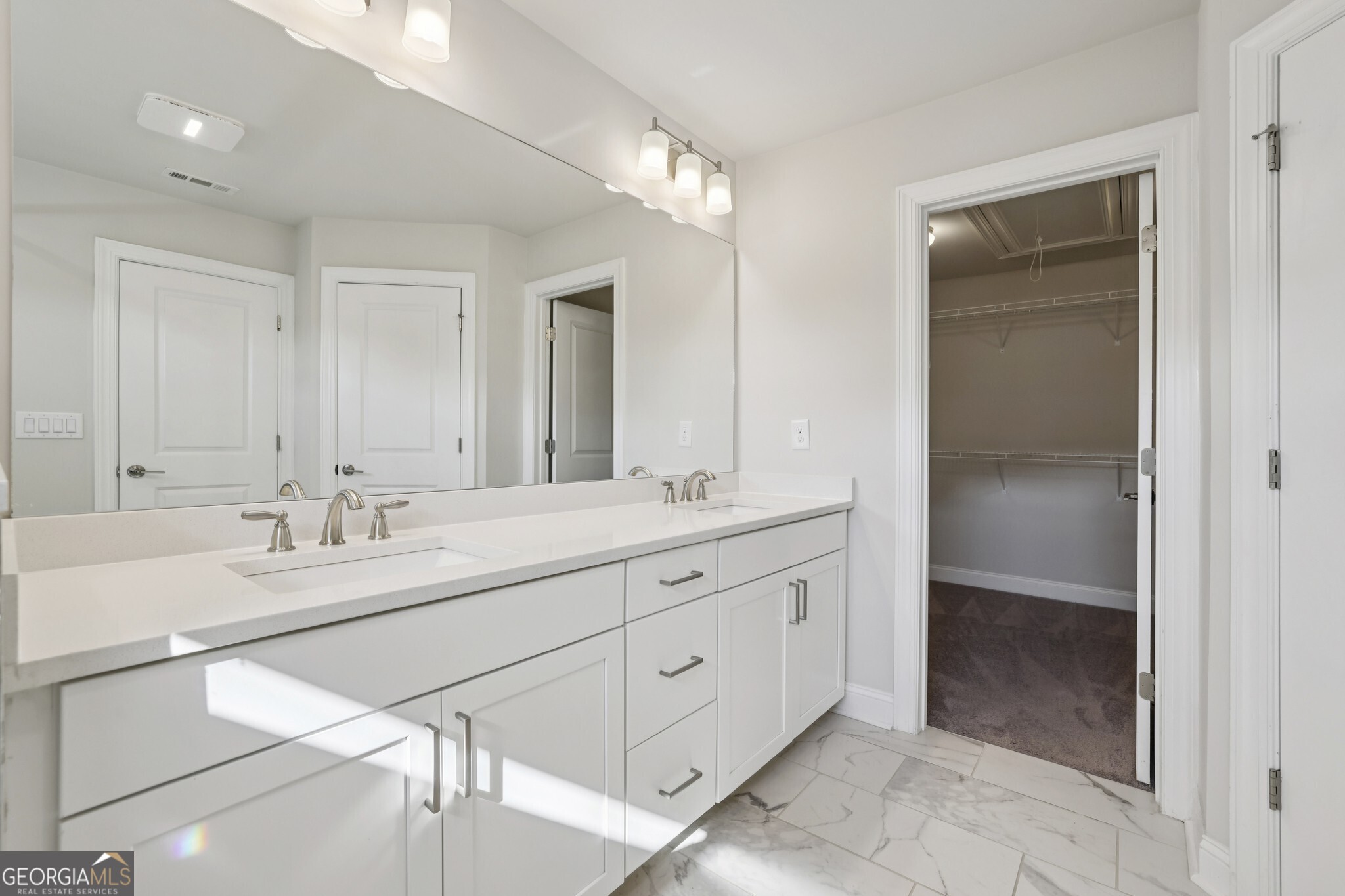 2530 Clairebrooke Bend