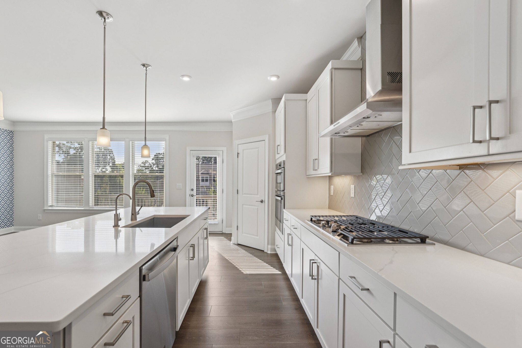 2530 Clairebrooke Bend