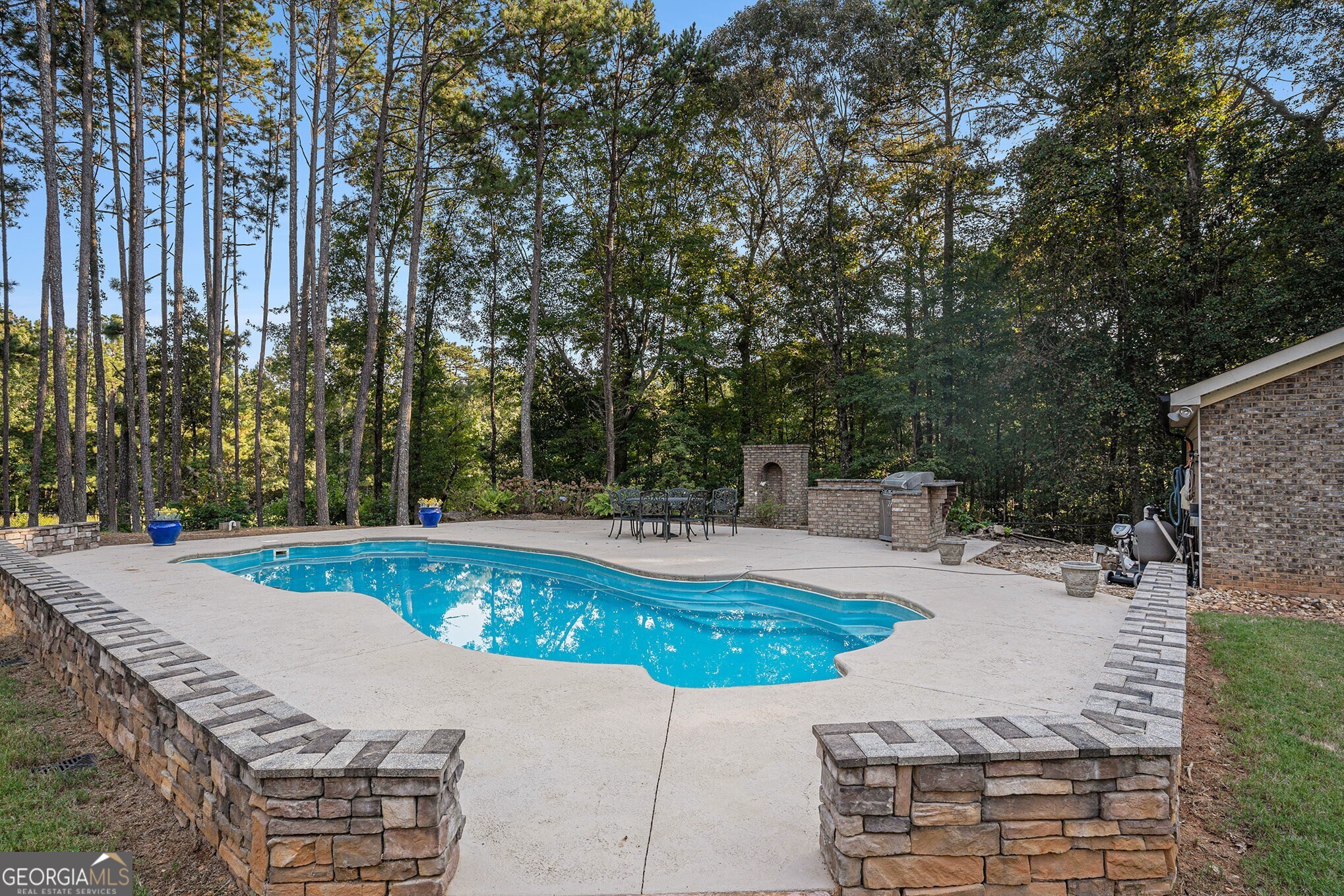 509 Tall Pines Court