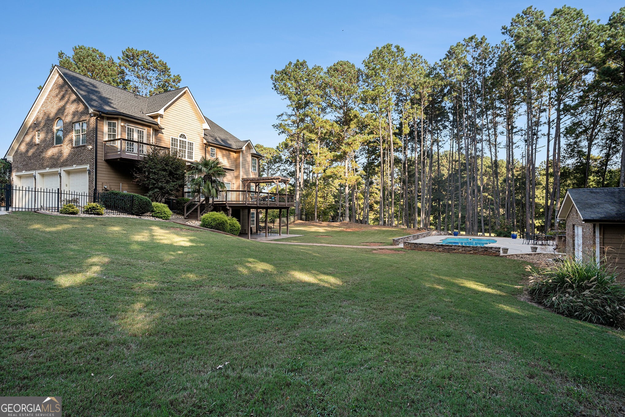 509 Tall Pines Court