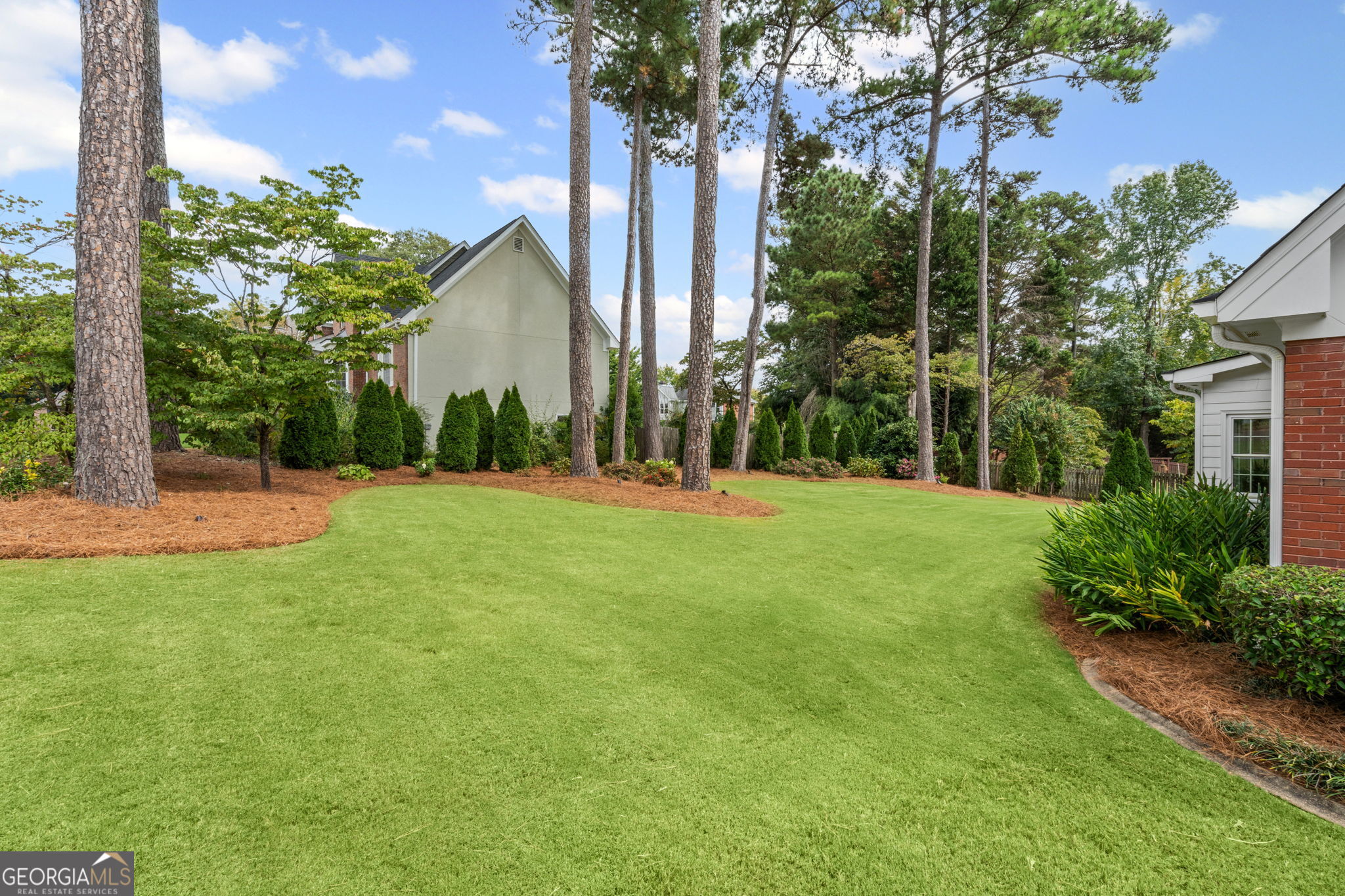 1877 De Winton Place