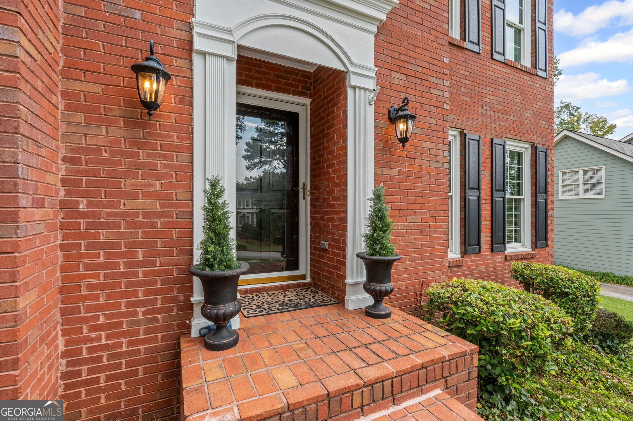 1877 De Winton Place