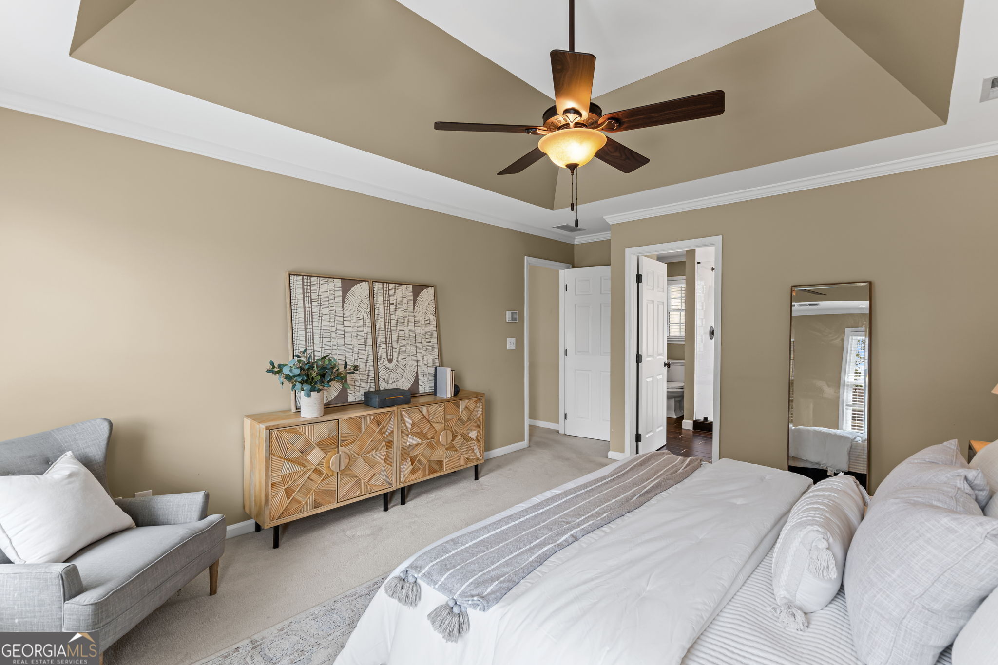 1877 De Winton Place