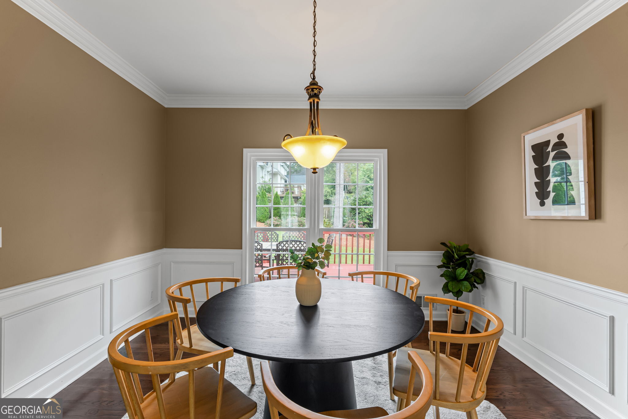 1877 De Winton Place