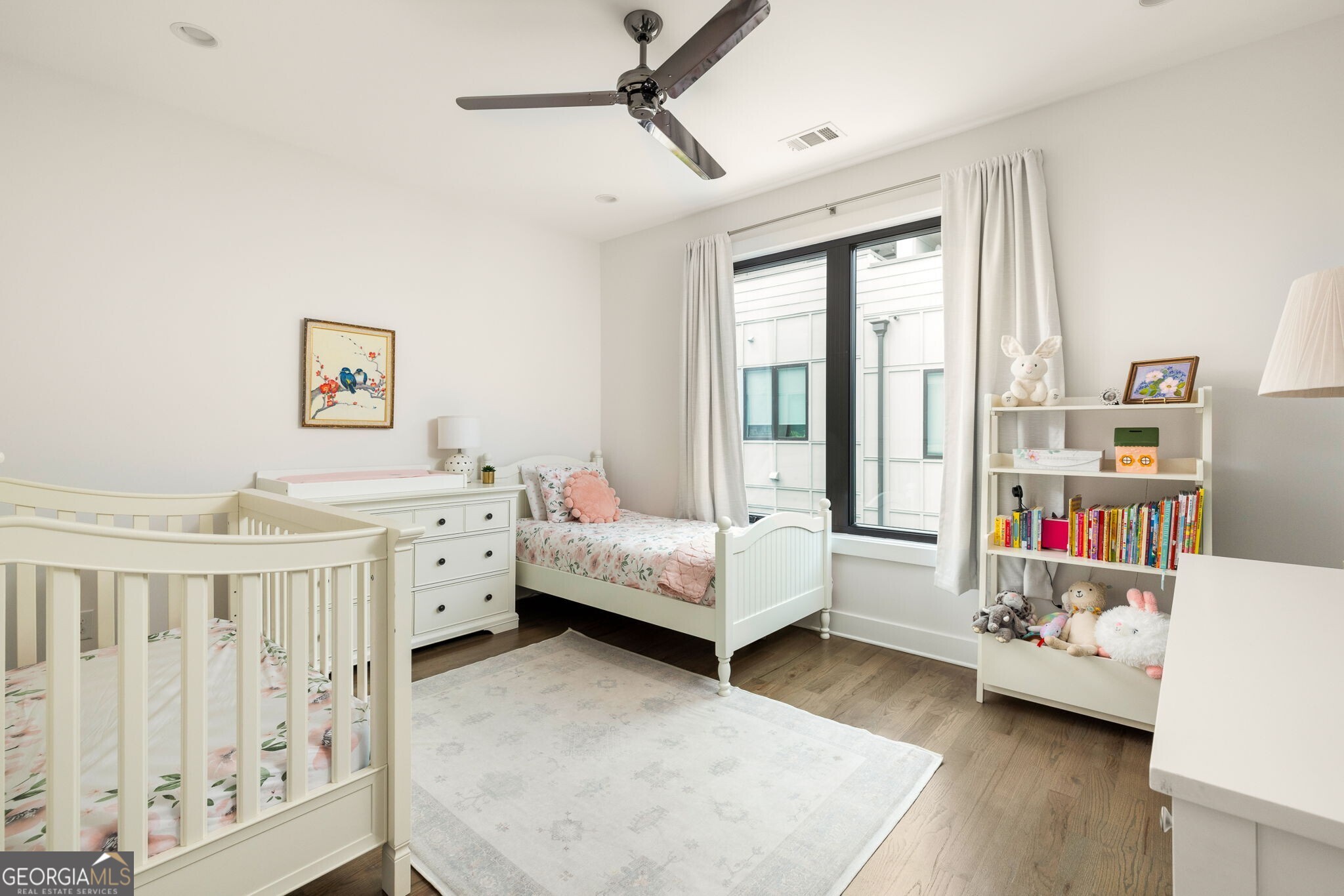 550 N Highland Avenue NE # 4