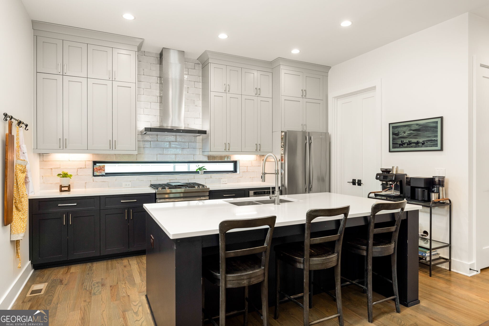 550 N Highland Avenue NE # 4