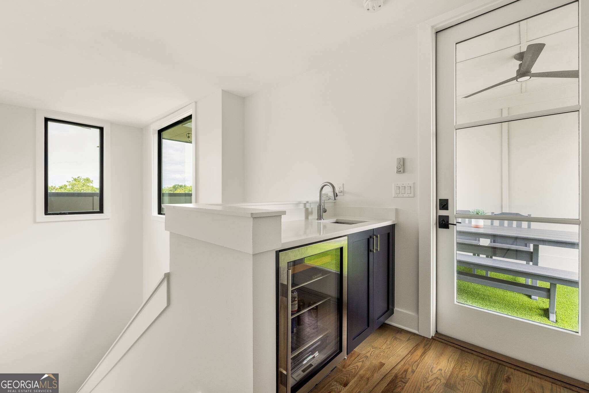 550 N Highland Avenue NE # 4