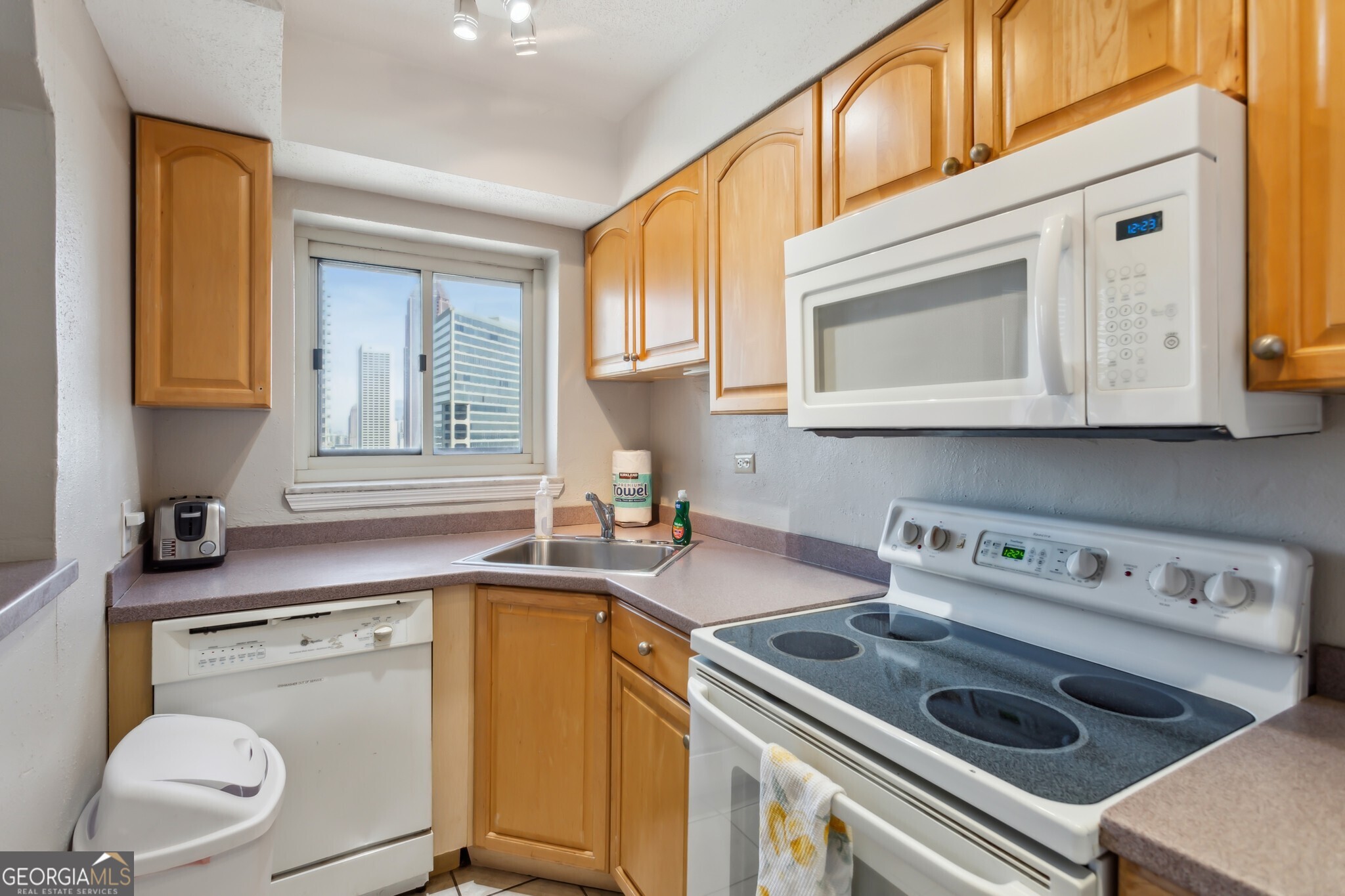 300 Peachtree Street NE