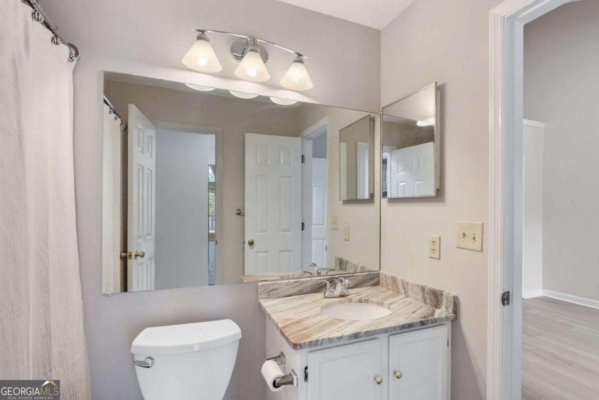 712 Cypress Pointe Street