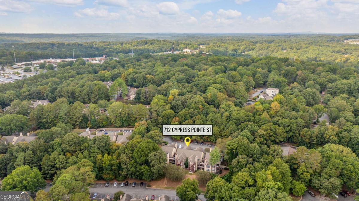 712 Cypress Pointe Street