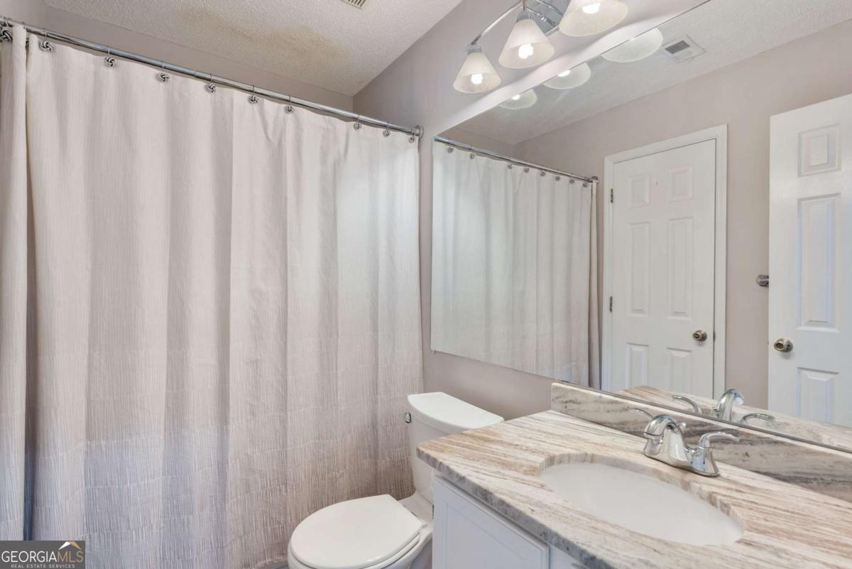 712 Cypress Pointe Street