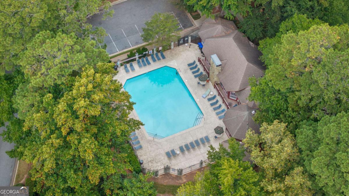 712 Cypress Pointe Street