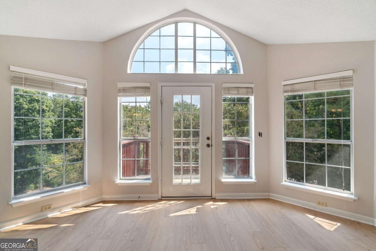 712 Cypress Pointe Street