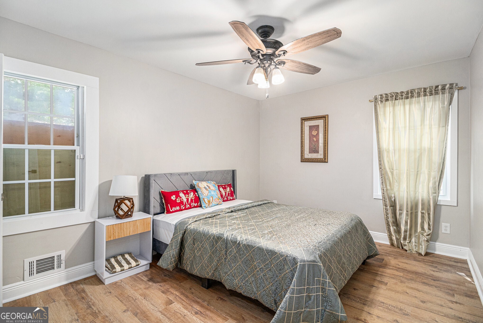 5316 The Savoy Street