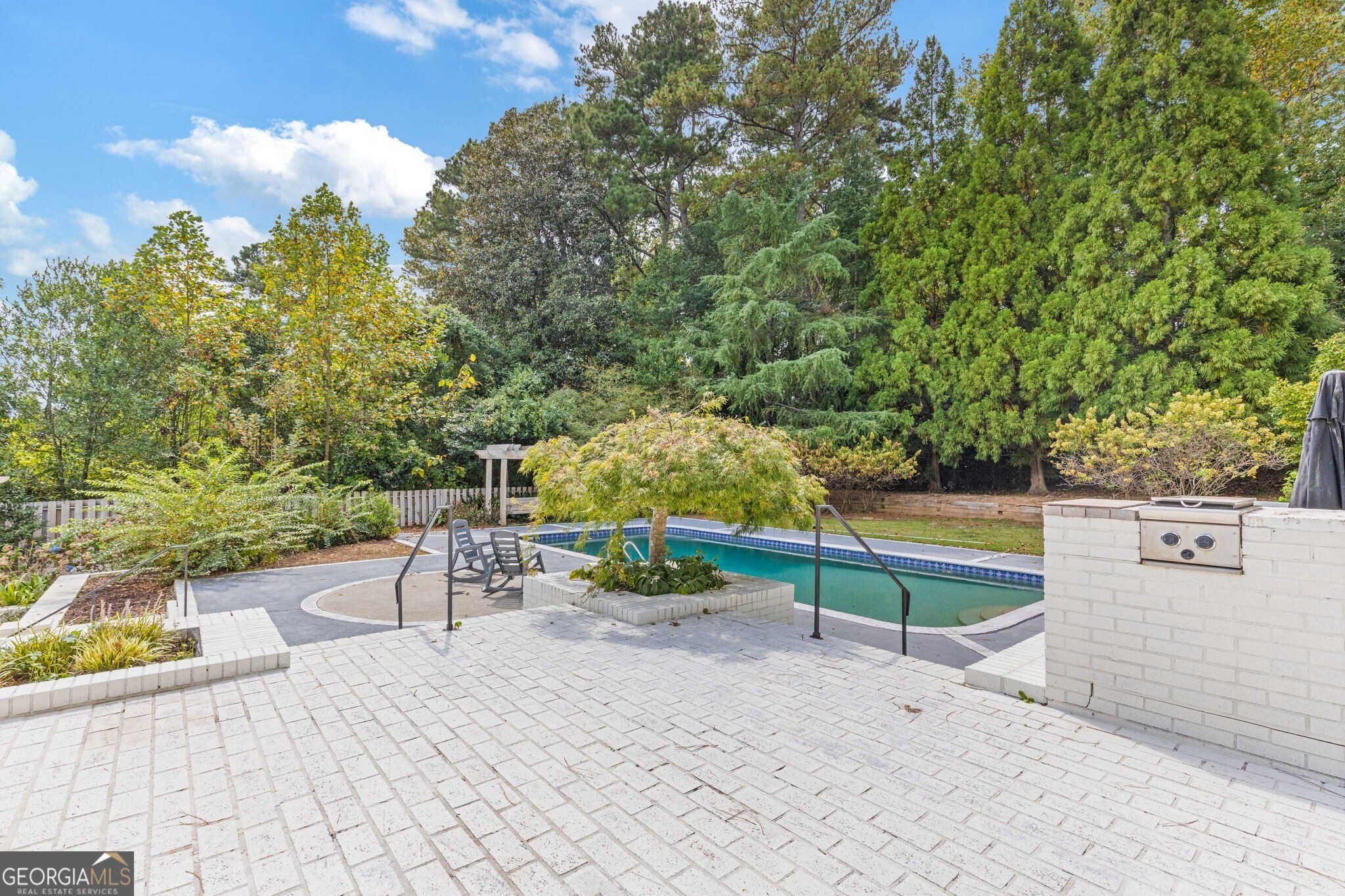 5650 Eden Roc Lane