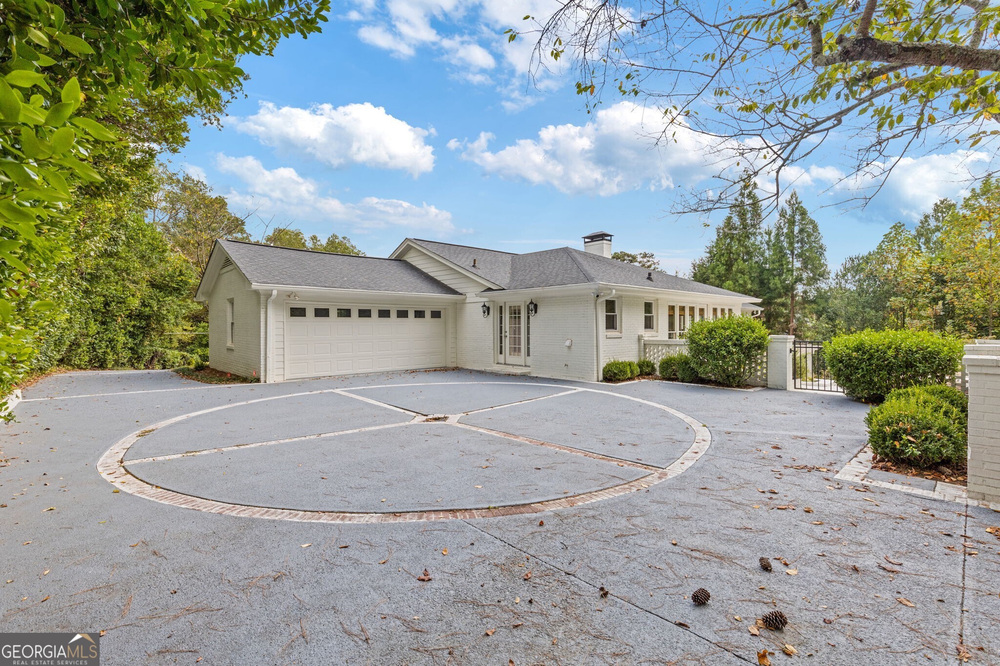 5650 Eden Roc Lane