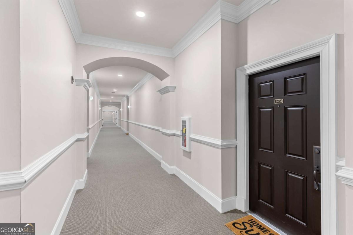 11 Perimeter Center E # 1404
