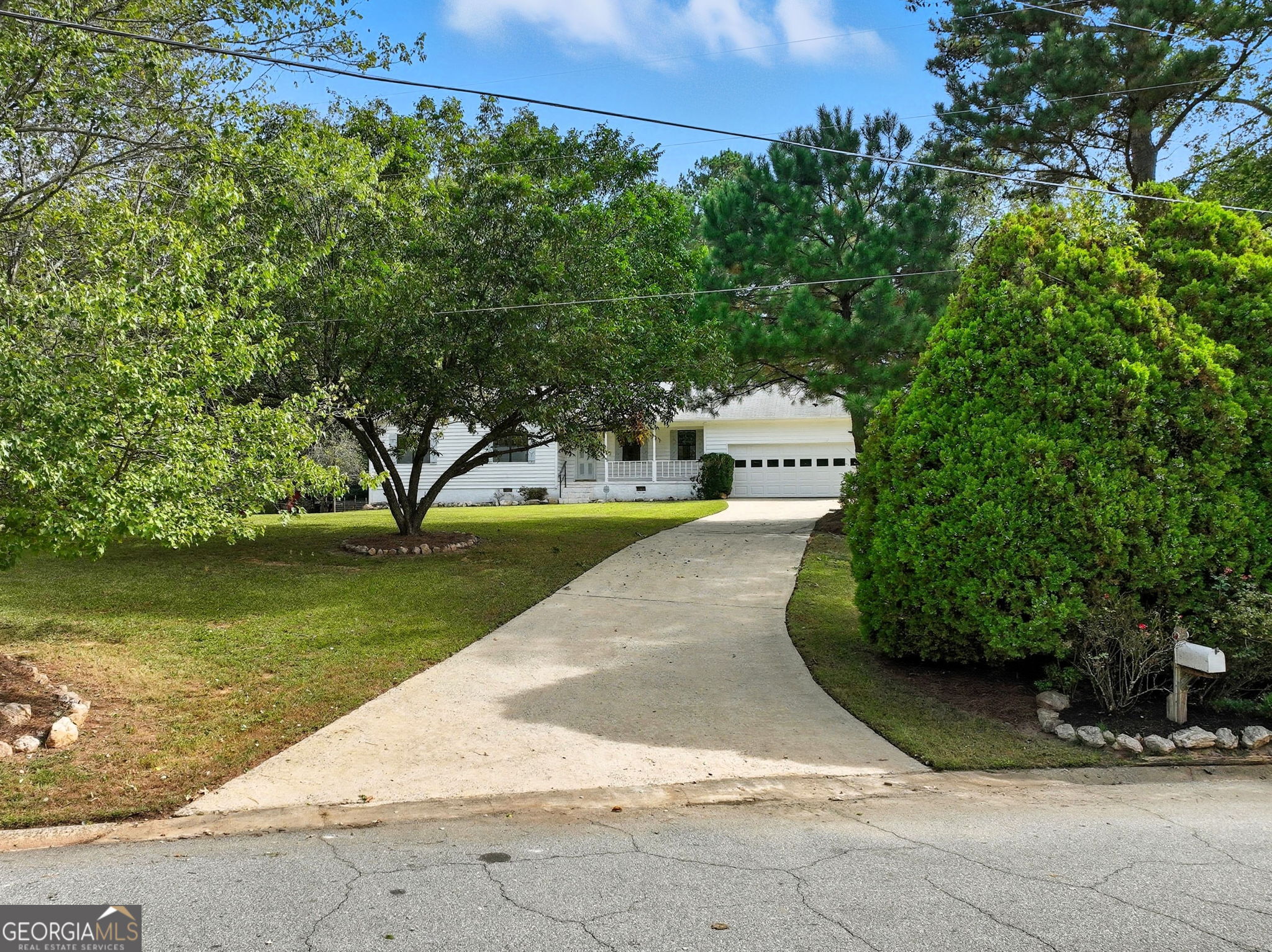 2105 Tropicana Drive