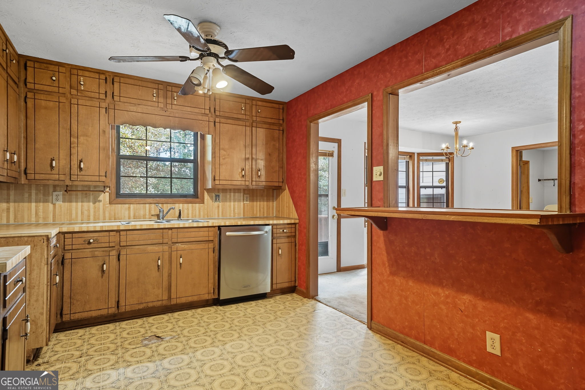 2105 Tropicana Drive