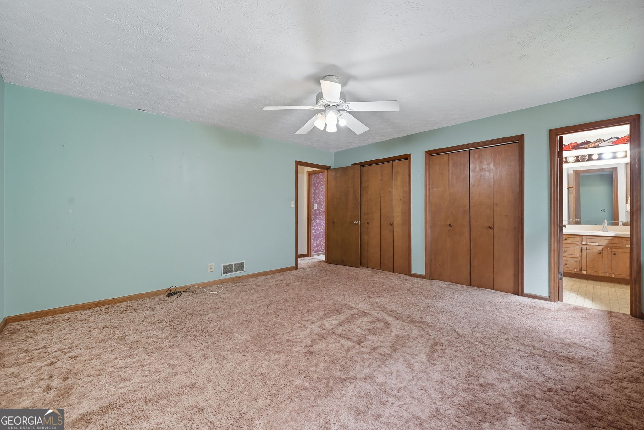 2105 Tropicana Drive