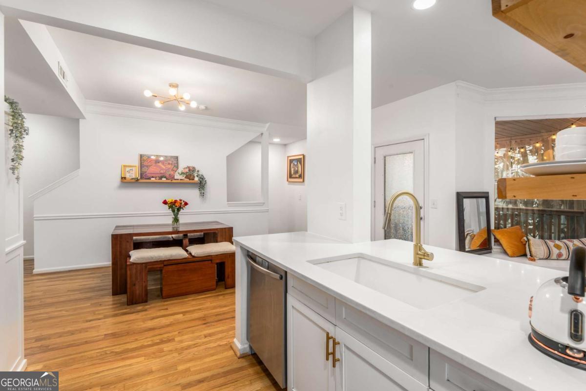 951 Glenwood Avenue SE # 1404