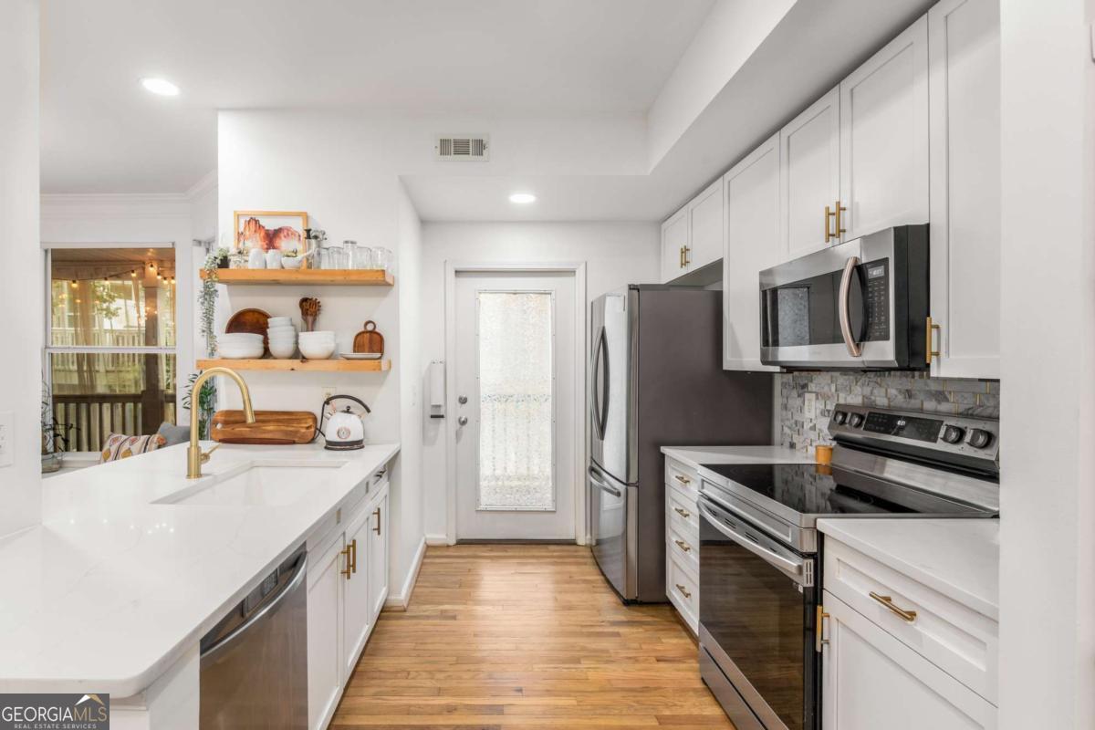 951 Glenwood Avenue SE # 1404