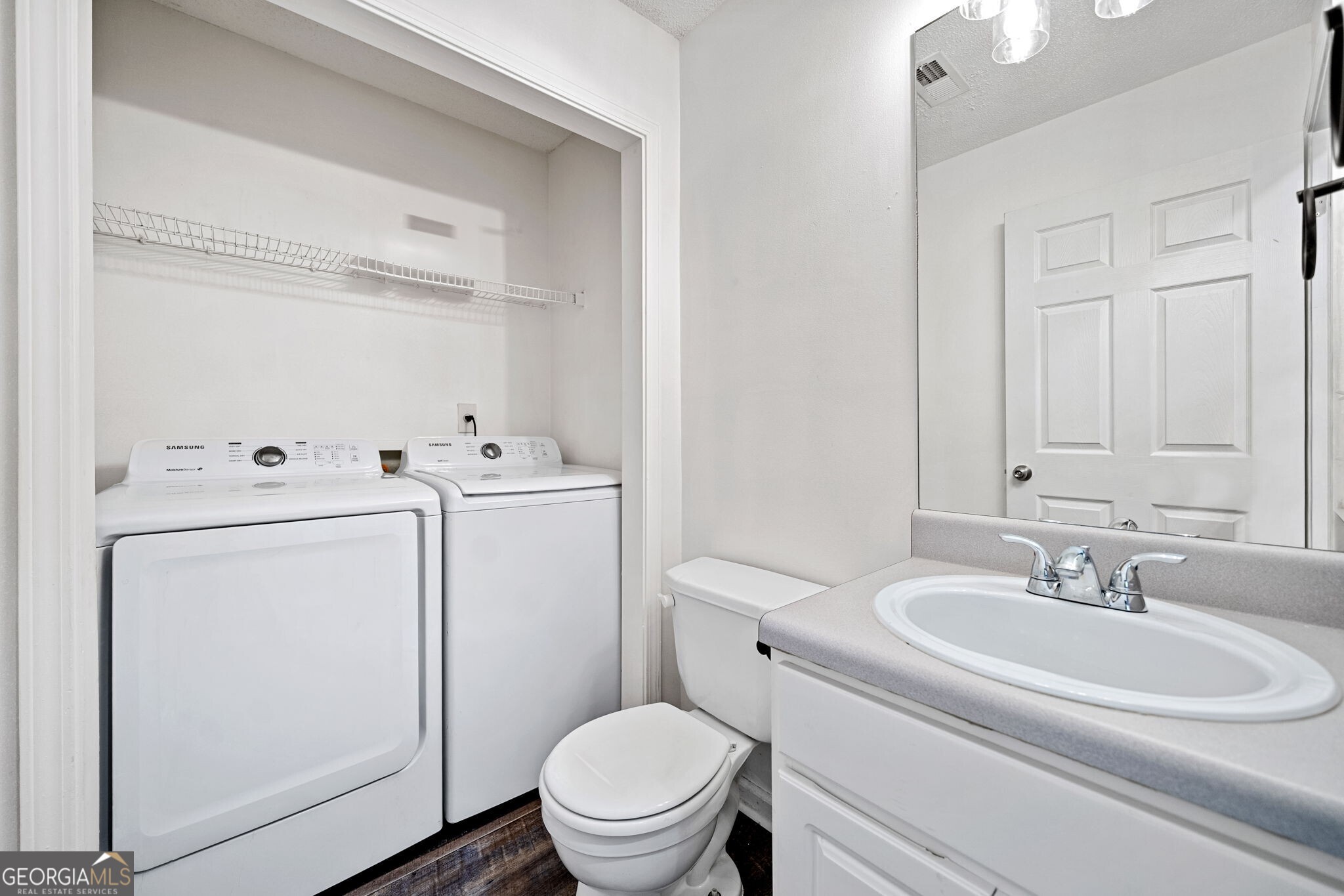 6703 Gallant Court SE