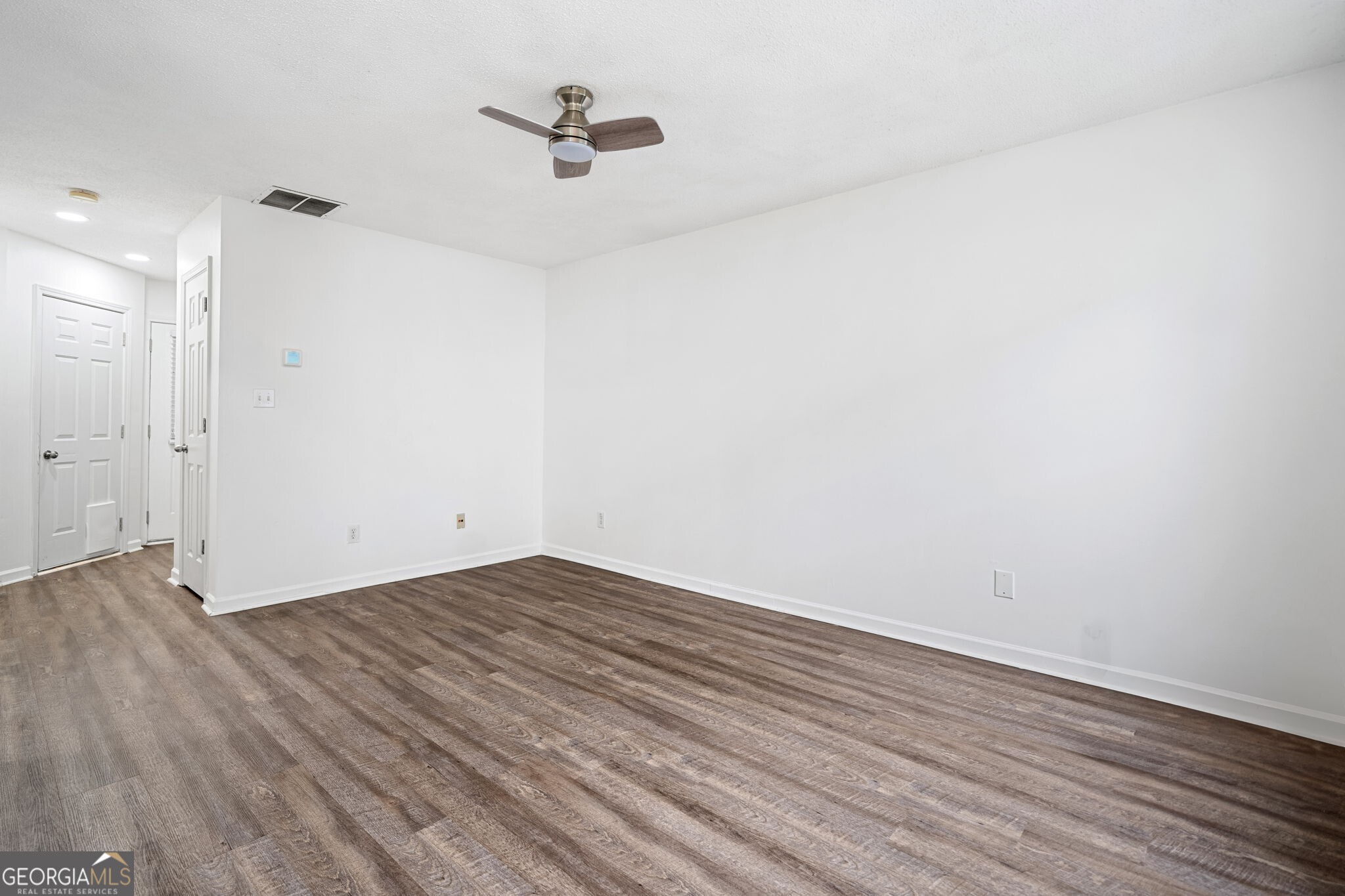 6703 Gallant Court SE