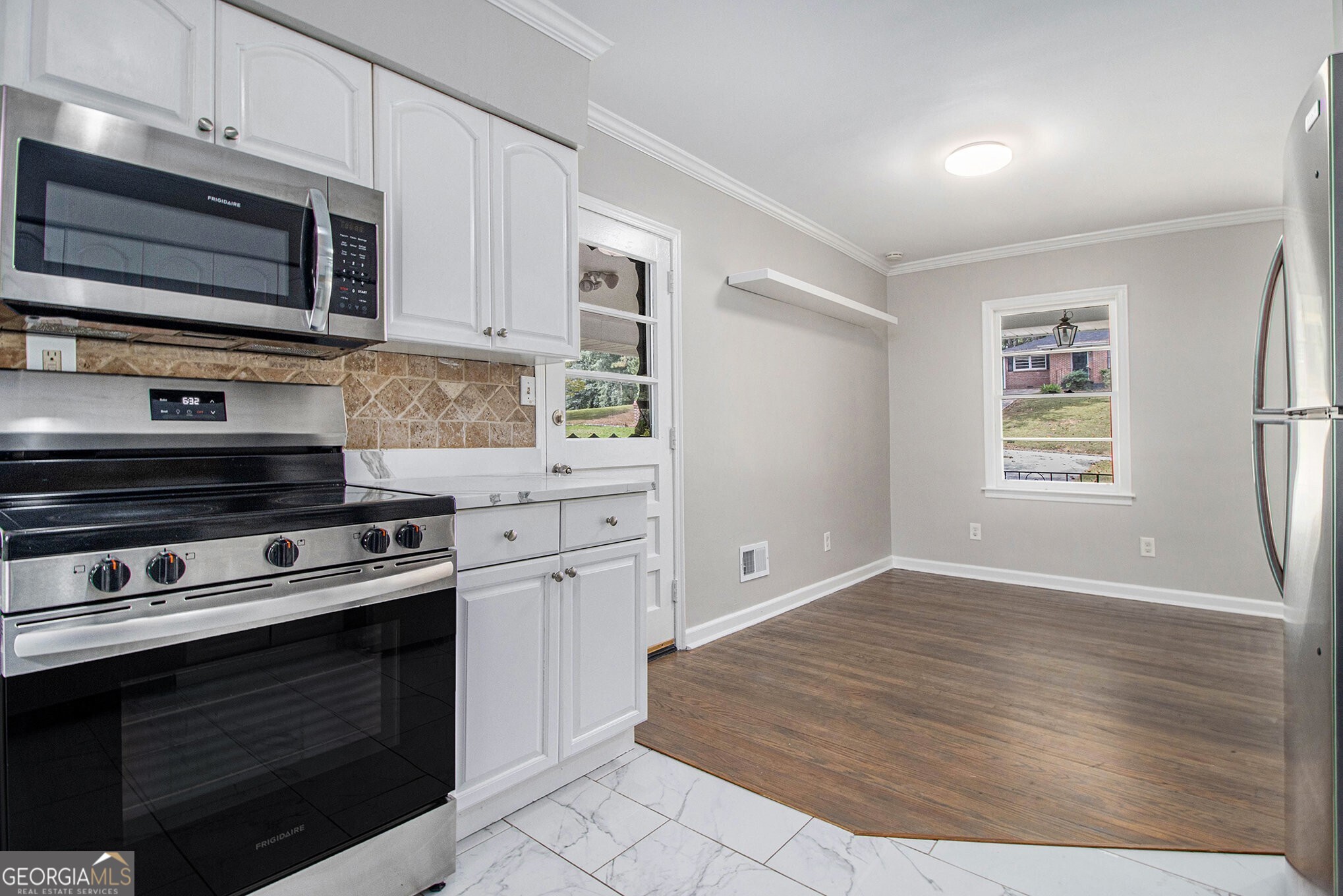 2550 Graywall Street