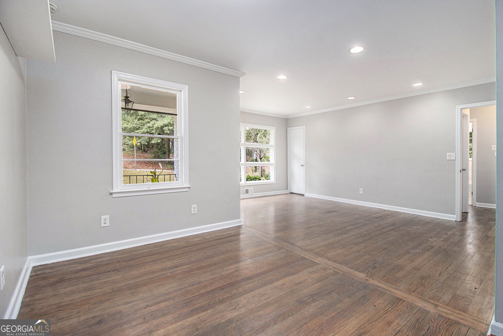 2550 Graywall Street