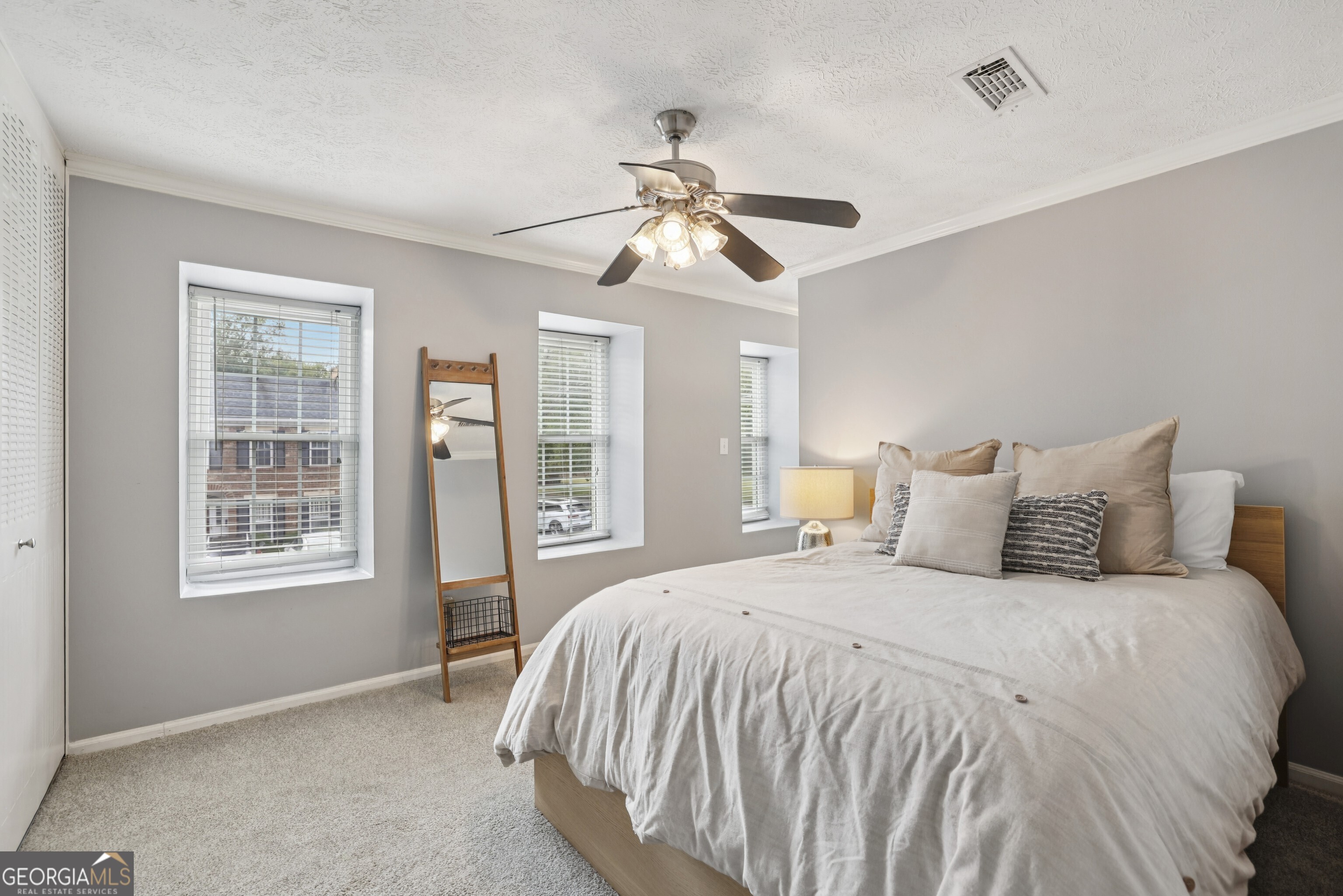 4 Paper Mill Place NW # 6