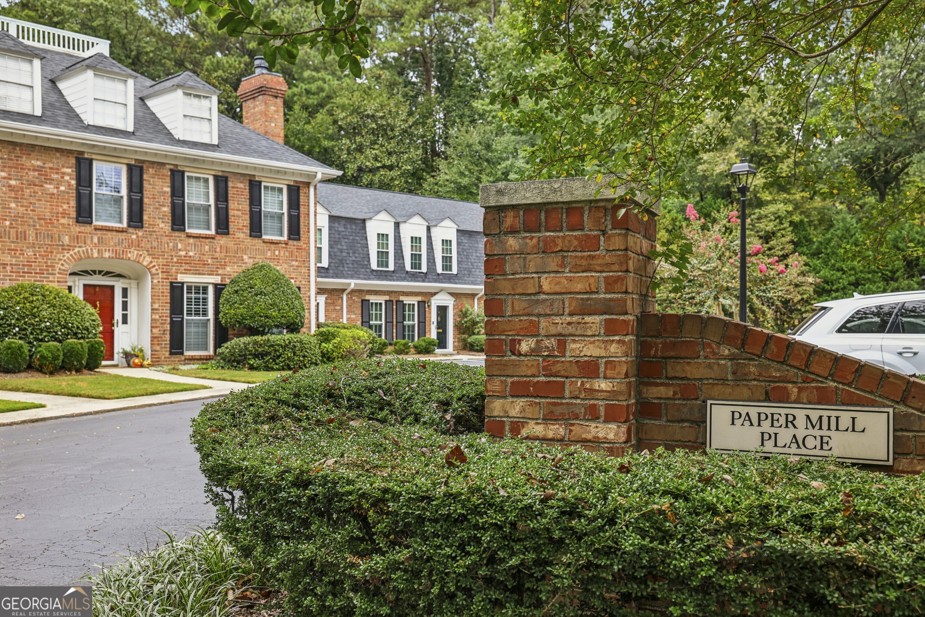 4 Paper Mill Place NW # 6