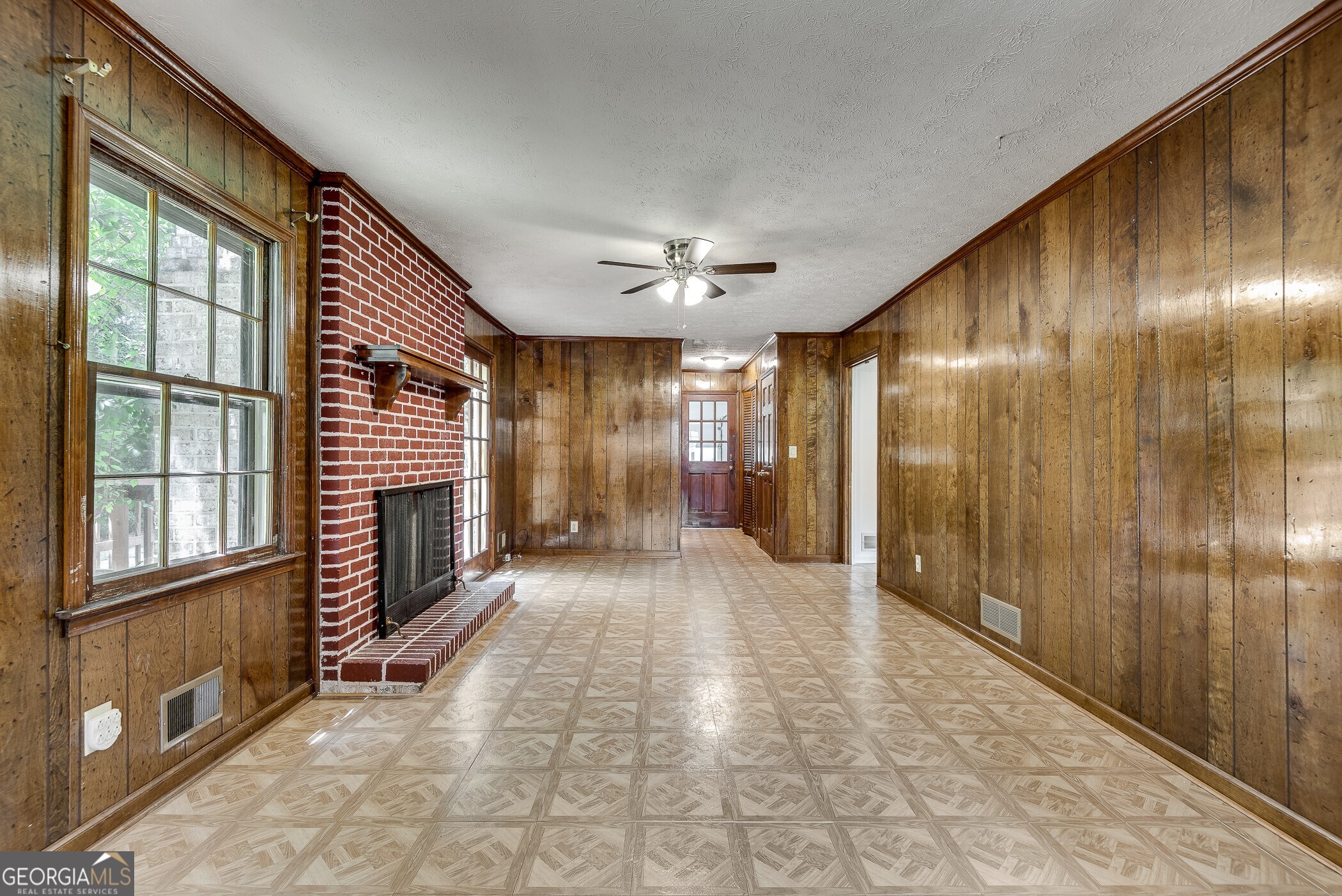 1534 Country Squire Court