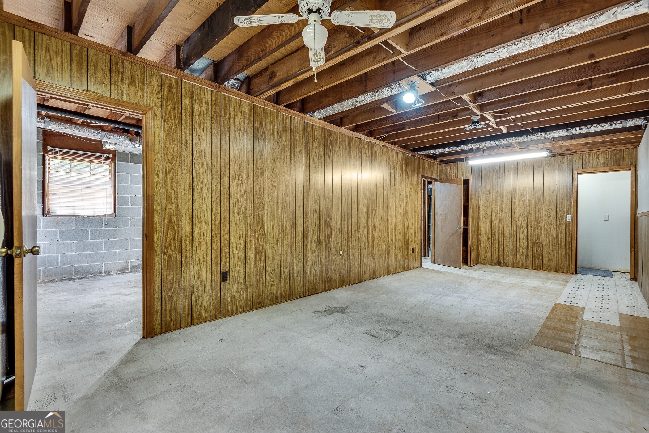 1534 Country Squire Court