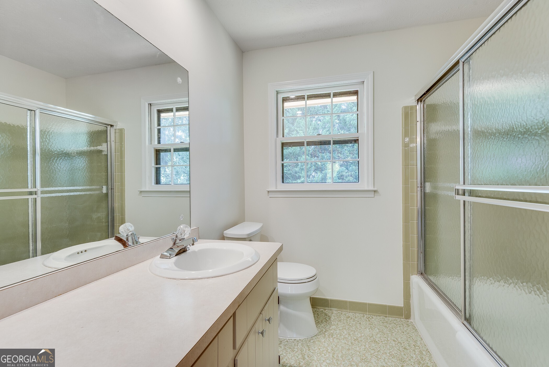 1534 Country Squire Court