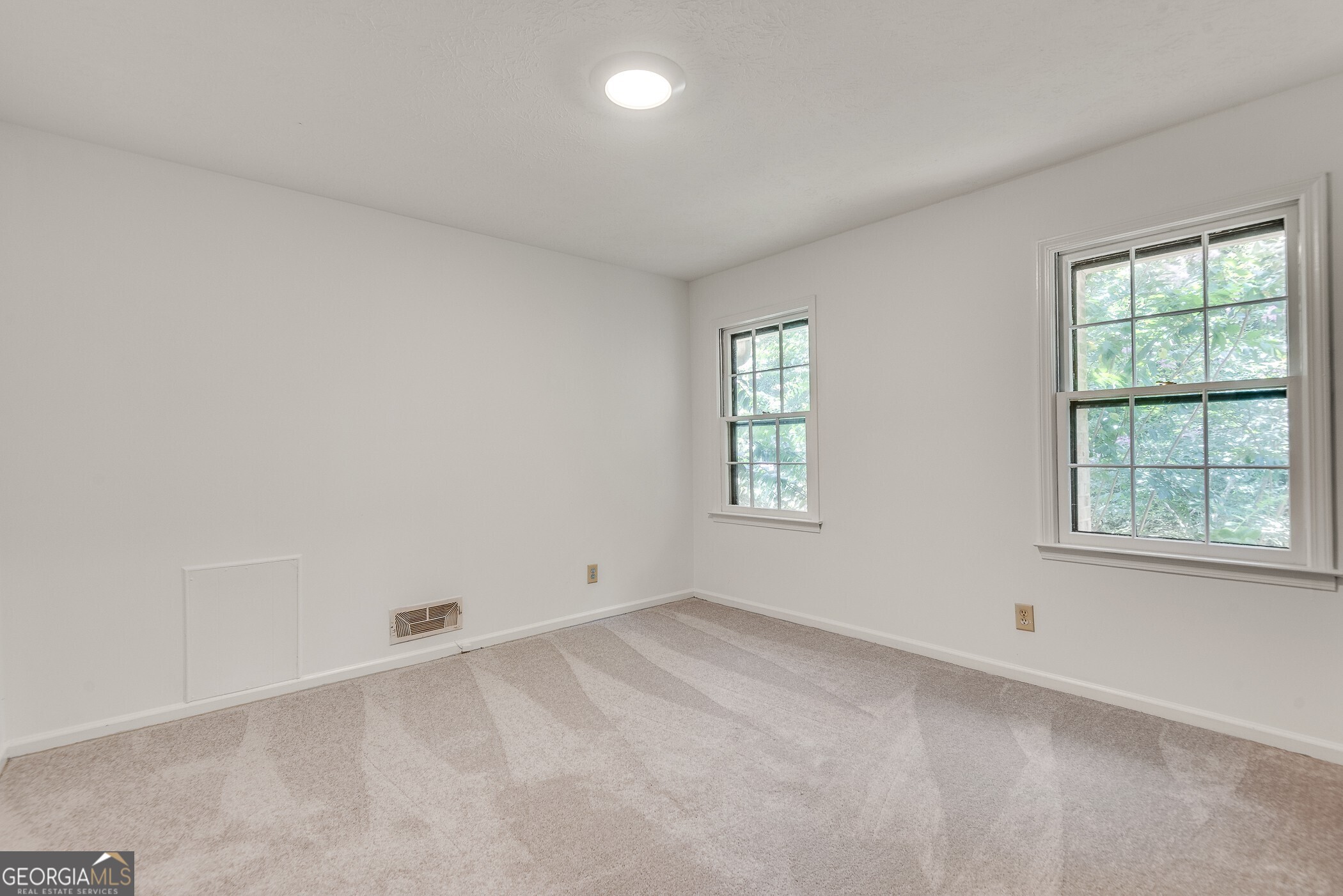 1534 Country Squire Court